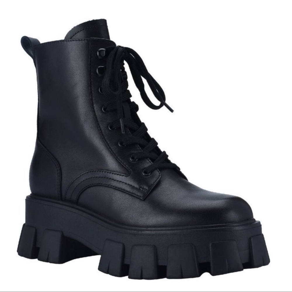 Marc Fisher Happy Boots NEW!